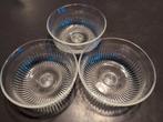Drie desert of fruit schaaltjes, Ophalen of Verzenden, Zo goed als nieuw, Glas, Overige stijlen