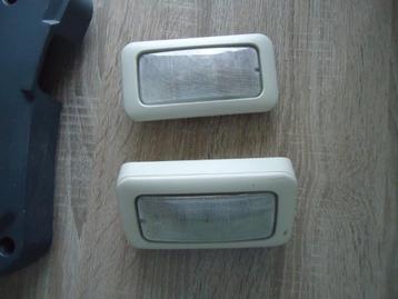 Bagage ruimte lampen. beschikbaar voor biedingen