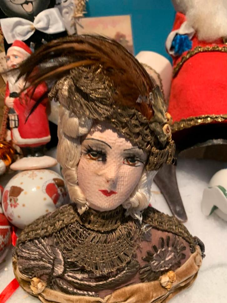 Antieke Bodier Sofa Doll - Frankrijk, Antiek en Kunst, Curiosa en Brocante, Ophalen of Verzenden