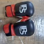 Bokshandschoenen en scheenbeschermers, Ophalen of Verzenden, Zo goed als nieuw, Bokshandschoenen