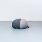 1 Vitra Hella Jongerius poef Bovist 38 x 54 cm, Huis en Inrichting, Niet ingevuld, Ophalen of Verzenden, Zo goed als nieuw, 75 tot 100 cm