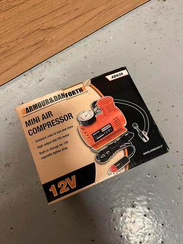 Compressor klein / travel editie NIEUW beschikbaar voor biedingen