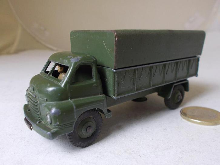 1955 Dinky Toys 621.  3 TON ARMY WAGON + DRIVER + HUIF (-L-), Hobby en Vrije tijd, Modelauto's | 1:43, Gebruikt, Bus of Vrachtwagen