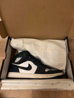 Jordan 1 Mid Armory Navy - Maat 41 - ORIGINEEL, Kleding | Heren, Schoenen, Blauw, Ophalen of Verzenden, Nike Air Jordan, Sneakers of Gympen