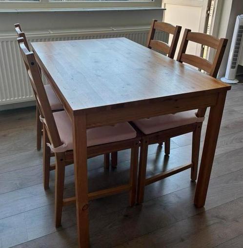 Ikea 4p eettafel incl stoelen en kussentjes, Huis en Inrichting, Tafels | Eettafels, Gebruikt, 50 tot 100 cm, 100 tot 150 cm, Vier personen