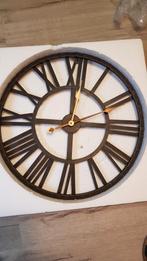 Metalen Wandklok - Bruin/Zwart - 60cm, Ophalen of Verzenden, Gebruikt, Analoog, Wandklok