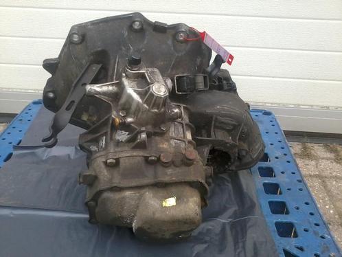 Diverse versnellingsbakken voor een Opel Corsa B, Auto-onderdelen, Transmissie en Toebehoren, Opel, Gebruikt, Ophalen