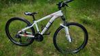Nette 26 inch Btwin rockrider ST100 mtb framemaat XS, Fietsen en Brommers, Hardtail, Zo goed als nieuw, Ophalen, Overige merken