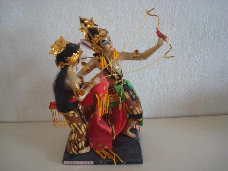 Rama en Sita Hindoeïstische beeld, Verzamelen, Beelden en Beeldjes, Zo goed als nieuw, Mens, Ophalen of Verzenden