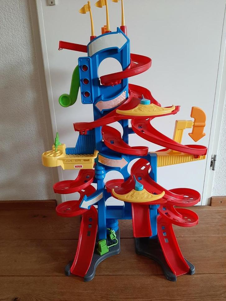 Fisher Price racebaan, met auto..., Kinderen en Baby's, Speelgoed | Fisher-Price, Zo goed als nieuw, Speelset, Ophalen