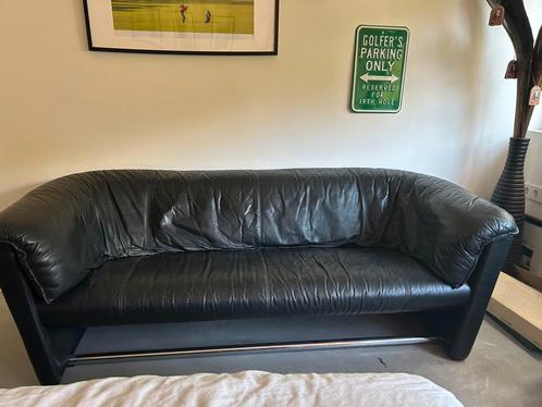 Originele zwarte Corbusier bank, Huis en Inrichting, Banken | Sofa's en Chaises Longues, Gebruikt, Driepersoons, 200 tot 250 cm