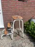 Leuk opstapje krukje of huisjoudtrapje, Huis en Inrichting, Krukjes, Ophalen of Verzenden, Gebruikt, IJzer