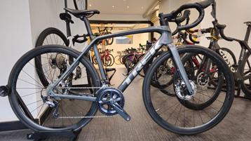 racefiets trek emonda sl6 pro disc (2022)  beschikbaar voor biedingen