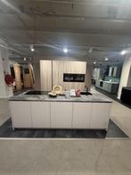 Showroomkeuken tot 50% korting, Huis en Inrichting, Keuken | Keukenelementen, Ophalen, 100 tot 150 cm, Nieuw, Grijs