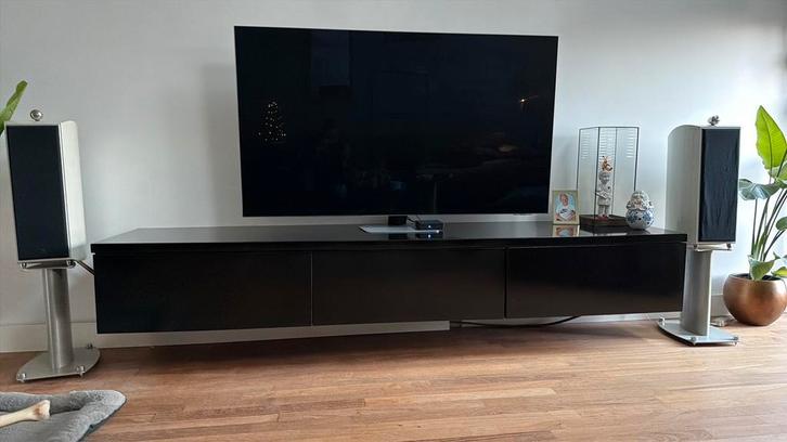 Dressoir zwevend satijn zwart 250 breed, Huis en Inrichting, Kasten | Televisiemeubels, Zo goed als nieuw, Minder dan 100 cm, 200 cm of meer