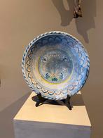 Bodemvondst - majolica schotel, Antiek en Kunst, Antiek | Keramiek en Aardewerk, Ophalen of Verzenden