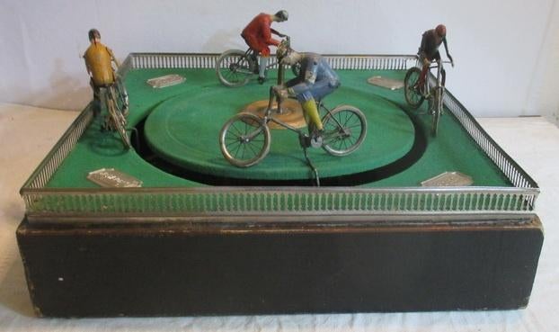 antieke jeu de course met wielrenners cyclisten coureur 1890, Antiek en Kunst, Antiek | Speelgoed, Ophalen