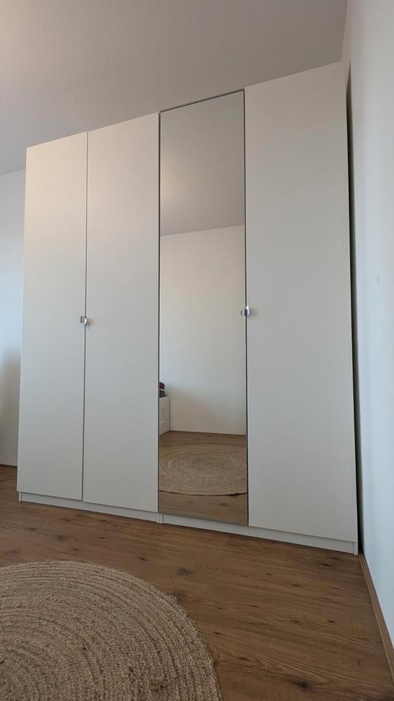 IKEA PAX ÅHEIM kledingkast 200x60x235 cm - wit/spiegel, Huis en Inrichting, Kasten | Kledingkasten, Ophalen