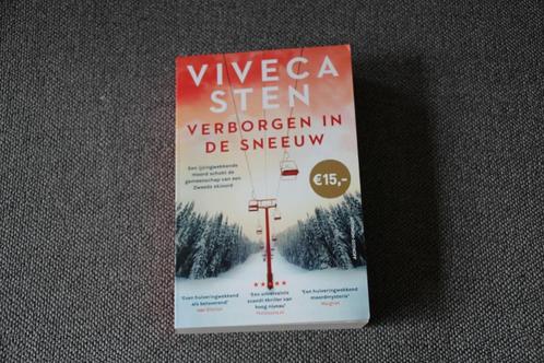 Viveca Sten, Verborgen in de sneeuw., Boeken, Thrillers, Nieuw, Scandinavië, Ophalen of Verzenden
