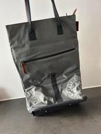 Grijze FastRider Tas - Zo goed als nieuw!, Sieraden, Tassen en Uiterlijk, Tassen | Reistassen en Weekendtassen, 40 tot 60 cm, 20 tot 30 cm