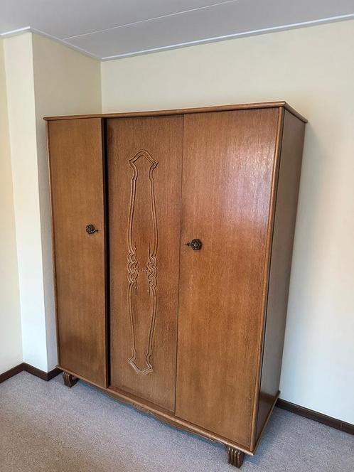Kledingkast – Klassiek, Huis en Inrichting, Kasten | Kledingkasten, Zo goed als nieuw, 150 tot 200 cm, 100 tot 150 cm, 50 tot 75 cm