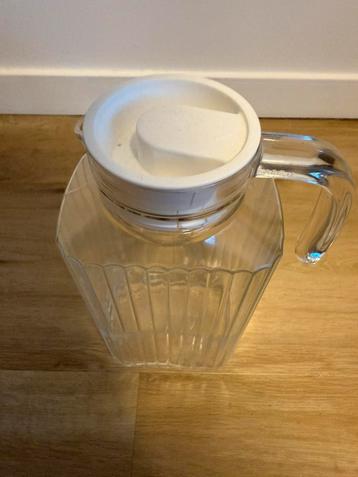 Glazen Kan - Inhoud: 2 Litre beschikbaar voor biedingen