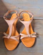 Esprit leren sandaaltjes met hak 8 cm maat 39 beige, Ophalen of Verzenden, Zo goed als nieuw, Beige, Sandalen of Muiltjes