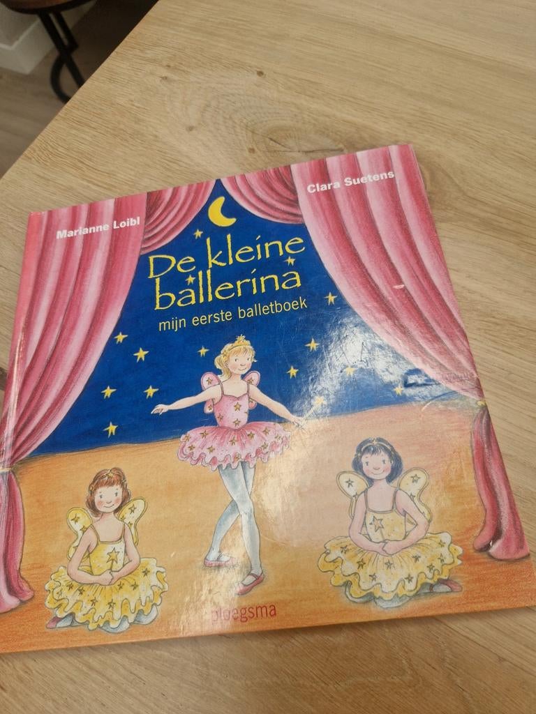 De kleine ballerina - mijn eerste balletboek, Ophalen of Verzenden, Gelezen, Marianne Loibl, Clara Suetens, 3 tot 4 jaar