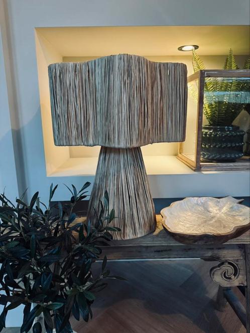 Nachtlampje schemerlamp rotan stro riet boho tafellamp, Huis en Inrichting, Lampen | Tafellampen, Ophalen