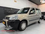 Citroen Berlingo 1.4i Cinqspace Nap/5Drs/APK 14-11-2026!, Stof, 4 cilinders, Beige, 14 km/l