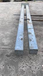gegalvaniseerde palen 535cm lang met voet, Ophalen, Zo goed als nieuw, 250 cm of meer, Palen