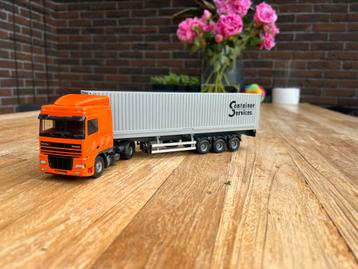 Tekno Daf 95 XF trekker / container oplegger beschikbaar voor biedingen