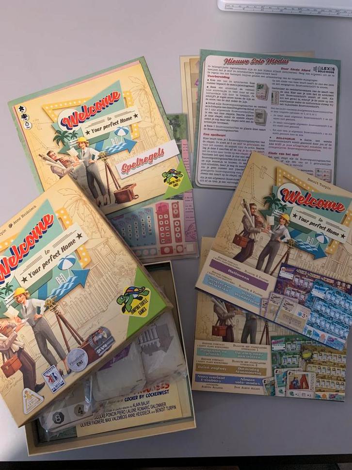 Welcome to your perfect home, Hobby en Vrije tijd, Gezelschapsspellen | Kaartspellen, Nieuw, Ophalen of Verzenden