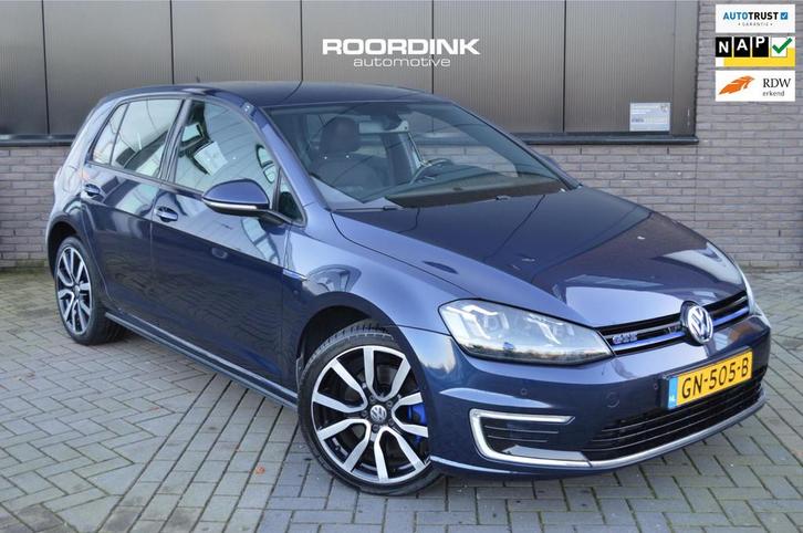 Volkswagen Golf GTE|Clima|Camera|Navi|2e eigenaar!, Auto's, Volkswagen, Bedrijf, Te koop, Golf, ABS, Airbags, Airconditioning