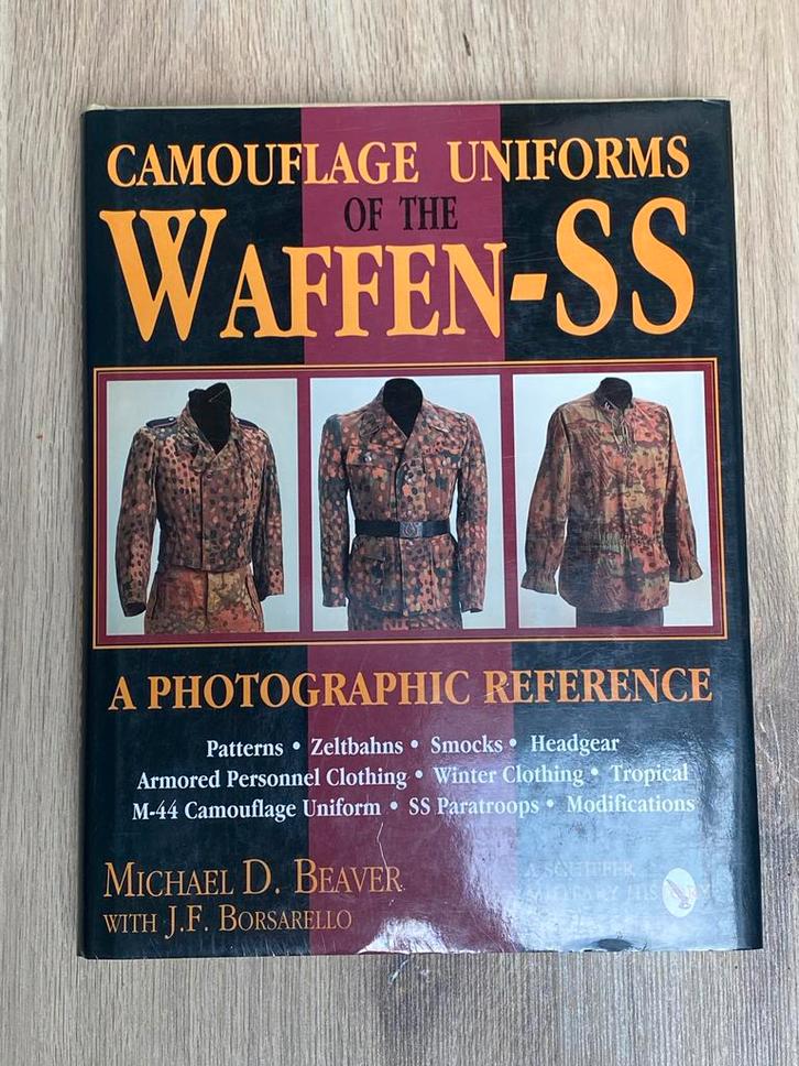 Boek: Waffen-SS Camouflage Uniformen, Verzamelen, Militaria | Tweede Wereldoorlog, Boek of Tijdschrift, Duitsland, Ophalen of Verzenden