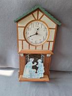 houten wandklok, Ophalen of Verzenden, Gebruikt, Analoog, Wandklok