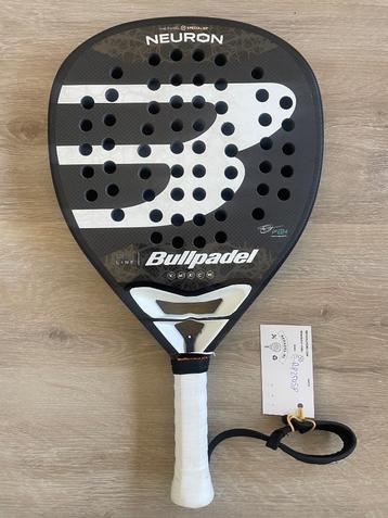 Bullpadel Neuron beschikbaar voor biedingen