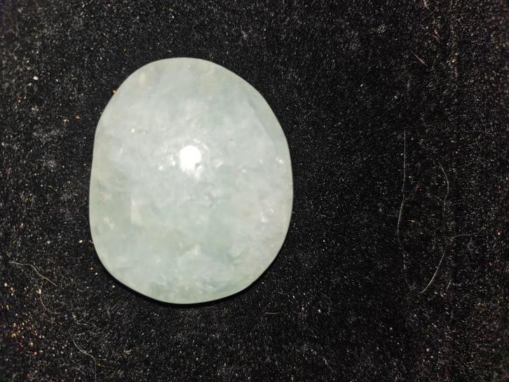 Zachte groene fluoriet steen, Verzamelen, Mineralen en Fossielen, Ophalen of Verzenden