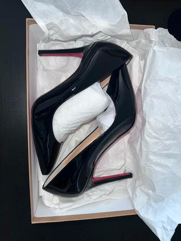 Louboutin pigalle 100 mm maat 36