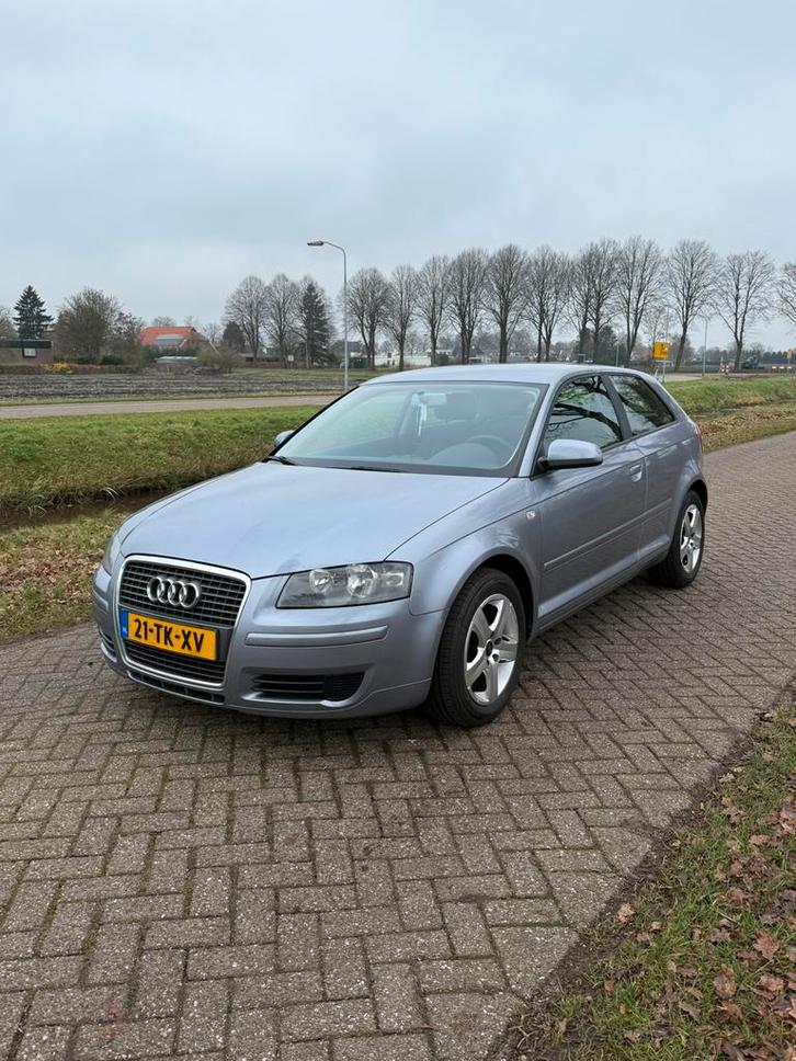 Audi A3 2.0 FSI 110KW 2006 Grijs, Auto's, Audi, Bedrijf, A3, ABS, Airbags, Airconditioning, Alarm, Centrale vergrendeling, Climate control