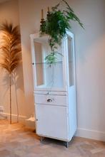 Vintage Apothekerskast Vitrinekast, 150 tot 200 cm, 25 tot 50 cm, Met deur(en), 50 tot 100 cm