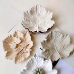 Nieuwe mal esdoornblad, Huis en Inrichting, Woonaccessoires | Kandelaars en Kaarsen, Ophalen of Verzenden, Nieuw, Overige materialen