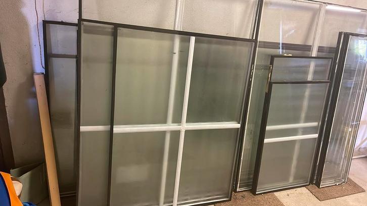 Diverse ramen Dubbel glas HR++ gebruikt en nieuw, Doe-het-zelf en Verbouw, Glas en Ramen, Nieuw, Gevelraam of Ruit, 160 cm of meer