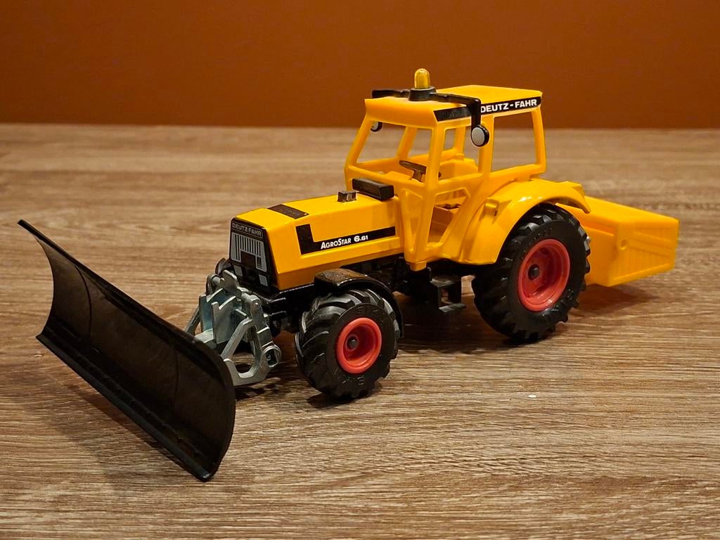 Deutz Agrostar 6.61 / Siku 3457 / 1:32, Hobby en Vrije tijd, Modelauto's | 1:32, Gebruikt, Tractor of Landbouw, SIKU, Ophalen of Verzenden