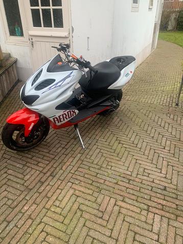 Yahama aerox (snel ophalen bieden!!) beschikbaar voor biedingen