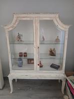 Antieke vitrinekast, Ophalen