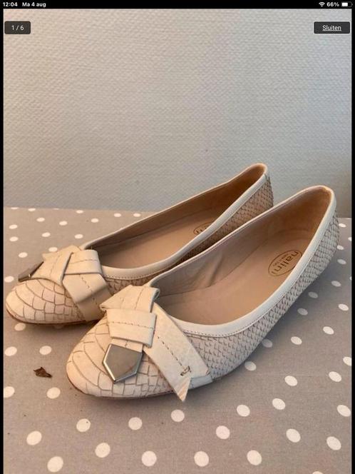 NALINI Gebroken Witte Ballerina Maat 40, Kleding | Dames, Schoenen, Zo goed als nieuw, Ballerina's, Wit, Verzenden