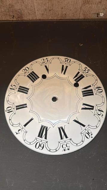 Emaille wijzerplaat beschikbaar voor biedingen