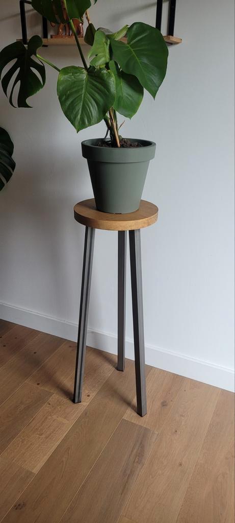Krukzuil met eiken blad 100 cm hoog, Huis en Inrichting, Woonaccessoires | Zuilen en Pilaren, Ophalen
