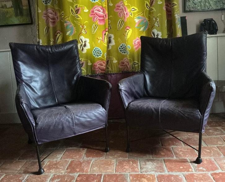 Montis Charly aubergine kleur 2 stuks, Huis en Inrichting, Fauteuils, Gebruikt, Leer, Metaal, 50 tot 75 cm, 75 tot 100 cm, Ophalen